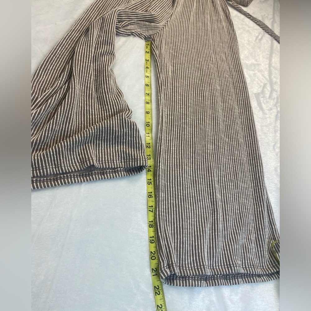 Caution to the Wind size M pinstriped romper NWT - Picture 8 of 10